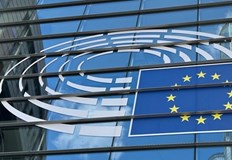 Спешната мярка цели да защити икономиката на Съюза и да