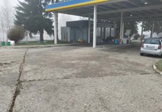 Крадецът е задигнал оборота от 240 лева и избягал пеша