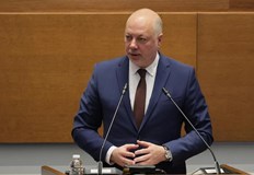 Премиерът отчете икономически ръст пред депутатитеХипотезата за предсрочно прекратяване на