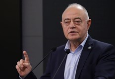 Лидерът на ДСБ поиска оставката на правителството като коледен подарък