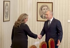 Журналистът направи безпощаден анализ на консултациите при президента и поведението