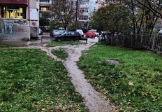 Да обикаляме ли, или да газим в калта?