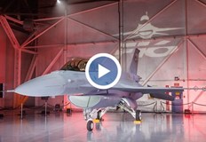 Стрийкър ите пристигат в началото на следващата година обяви военният