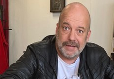 А ако сте стиснати не мрънкайте – заслужавате ниско качествоПисателят