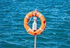 Други седем пътници на плавателния съд са били спасени в