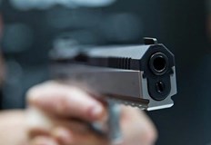 Младежът откраднал оръжието от приятел за да сплаши бъдещата си