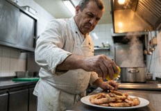 Лекари разкриха опасните комбинации с лимон които вредят на здраветоЛимонът