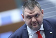 Общественици призовават за протест срещу корупцията черните каси и политическия