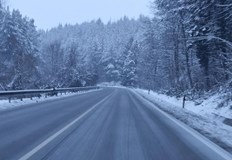 Село Брестовица остана без електрозахранванеНад 20 специализирани машини обработват пътната