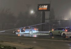 Инцидентът се е разминал само с материални щетиЛек автомобил БМВ