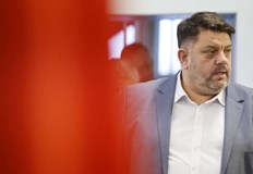 Националният съвет на партията се отложи социолози дават резултат на