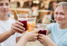 За младите хора алкохолът не е част от социалния ритуал