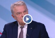 Председателят на АБВ защити полицаите и обвини Кирил Петков в