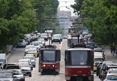 Въвеждат временна организация за месец автобуси и тролеи с нови