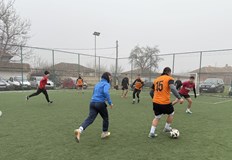 Девет отбора премериха сили в традиционната надпревара въпреки мъглата и