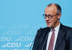 Германският канцлер обяви курс към самостоятелна отбрана по време на