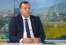 Възраждане очаква предсрочни избори през януари или февруари и организира