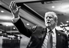 Зеленски кацна в Полша за първа среща с президента Навроцки