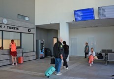 Частните превозвачи въвеждат извънредно разписание за Нова година гишетата ще