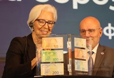 Президентът на ЕЦБ определи присъединяването като финал на дълги и