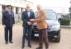 Драгомир Драганов връчи ключовете на Hyundai Santa Fe на старши