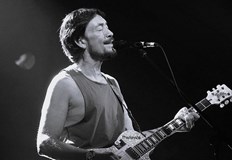 Изпълнителят на The Road to Hell води дългогодишна битка с