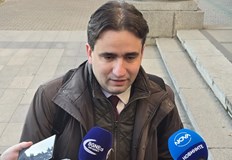 Коалицията настоява за удължаване на бюджета и връщане на машинното