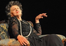 Кралицата на комедията напусна този свят навръх Никулден през 2019