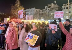 Недоволни граждани в Пловдив Бургас Плевен и Русе настояват за