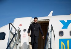 Четири безпилотни машини са нарушили забранената зона и са засекли