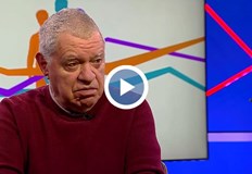 Протестът сваля кабинета но само вотът избира новВълната от гражданско