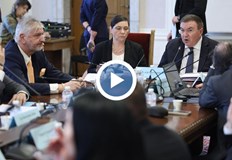 Напрежение в здравеопазването след отпадането на 260 милиона евроПрофесионалистите по