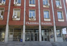 Заловиха чужденците с 8 нелегални пътници на пътя Русе