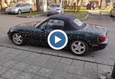 Най голяма е атракцията вечер когато светлините грейнат в тъмнотоСпортен