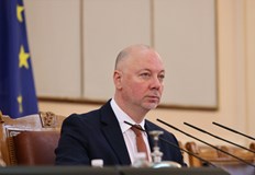 Росен Желязков и министрите отговарят на въпроси Гроздан Караджов пропуска
