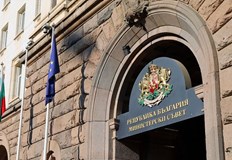 След решение на парламента кабинетът ще стартира нова бюджетна процедураМинистерският