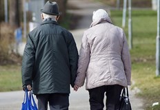 НОИ започва спешна обработка на плащанията след получените ведомостиНационалният осигурителен