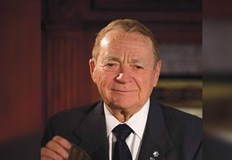 Споделена от Емил Лазаров публикация припомни трънливия път на дарителя