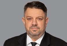 Председателят на Народното събрание от БСП определи семейството като най