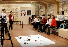 Млади таланти демонстрираха авторски проекти и прототип за прицелване пред