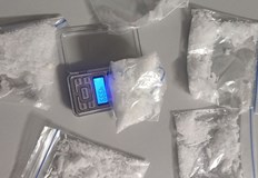 Служители на Второ районно задържаха и двама клиенти на пласьора49 годишен