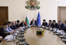 Министрите определят почивните дни за религиозните празници през 2026 годинаМинистерският