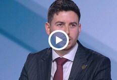 Студентът отхвърли мита че учещите в чужбина са по успешни