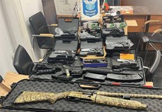 Арсеналът бил предназначен за Република Северна Македония шофьорът избягал от