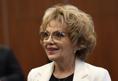 Журналистът отчете едва 5 процента доверие в Народното събраниеПолитическата криза