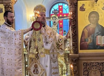 Епископ Макарий оглави празнична служба в Русе