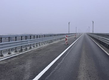 Възстановяват двупосочното движение на Дунав мост още днес