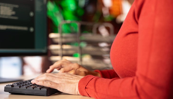 Онлайн банкирането остава недостъпно за няколко дни при прехода от лев в евро Онлайн банкирането остава недостъпно за няколко дни при прехода от лев в евро