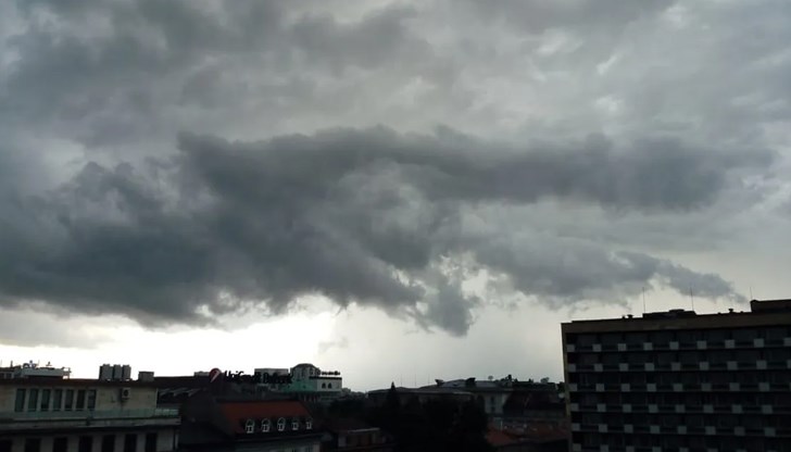 Максималните температури стигат до 14 градуса по морето