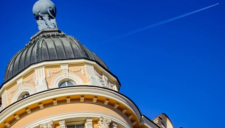 Сгради на известни архитекти днес приютяват министерства и държавни институции Сгради на известни архитекти днес приютяват министерства и държавни институции